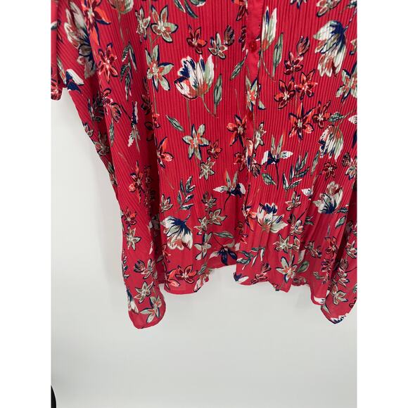 Only Necessities Button Up Top Women 3X Red/Pink Floral Georgette Pleated - Picture 3 of 8